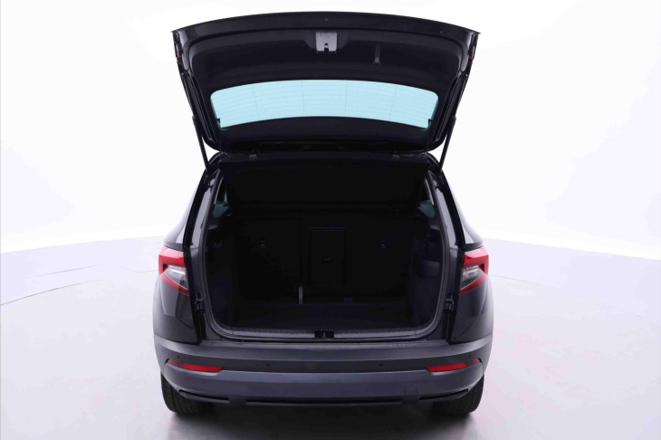 Škoda Karoq 1,0 TSI 81kW Clever LED DPH