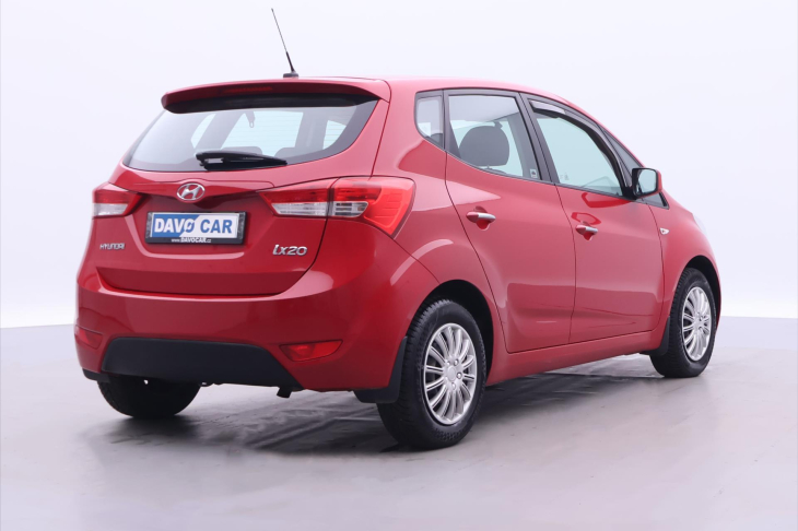 Hyundai ix20 1,6 CVVT 91kW CZ Trikolor