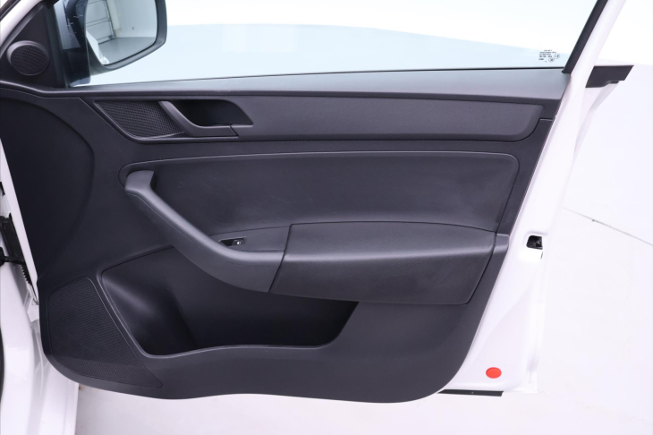 Škoda Rapid 1,6 TDI 66kW CZ Spaceback