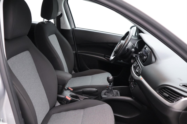 Fiat Tipo 1,4 70kW CZ Klima