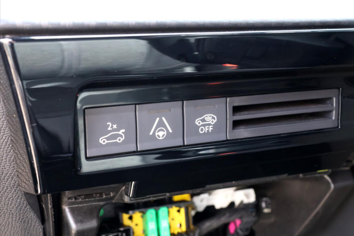 Peugeot 508 1,5 HDI 96kW Allure DPH 1.Maj.
