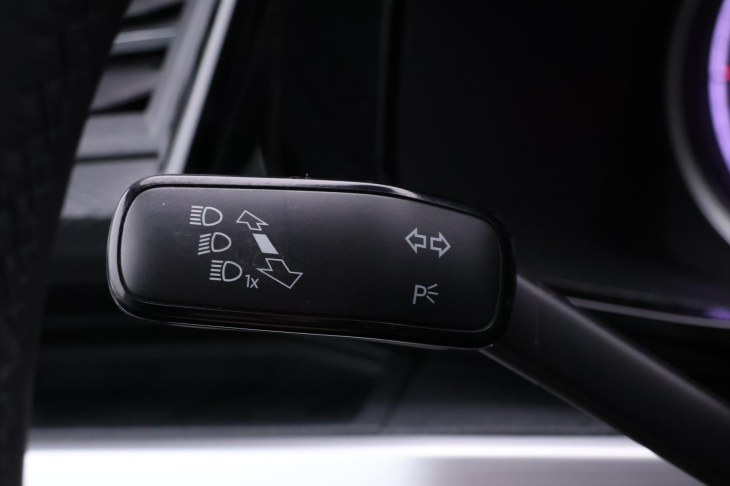 Volkswagen Multivan 2,0 TDI 110kW DSG EDITION DPH