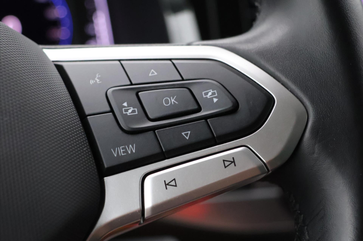 Volkswagen Caravelle 2,0 TDI 150kW DSG Long LED DPH