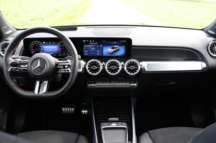 Mercedes-Benz GLB 2,0 200d 4MATIC AMG Premium Plus