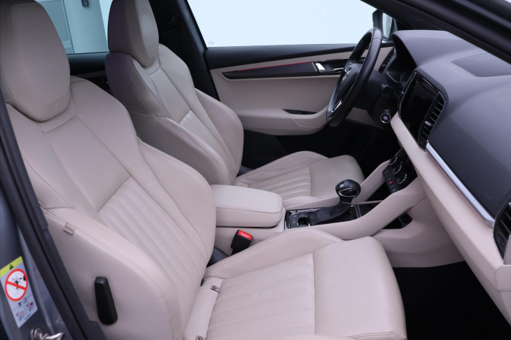 Škoda Karoq 1,5 TSI 110kW DSG STYLE Kůže