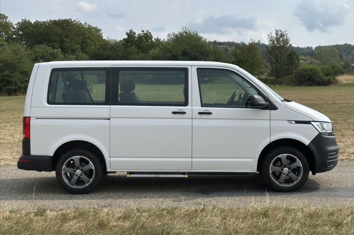 Volkswagen Transporter 2,0 TDI 9-Míst Klima 1.Maj DPH