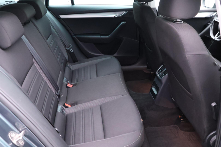 Škoda Octavia 1,5 TSI 110kW DSG Style Navi