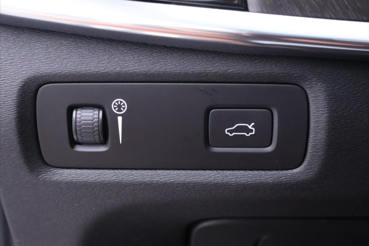 Volvo V90 2,0 Cross Country Polestar DPH