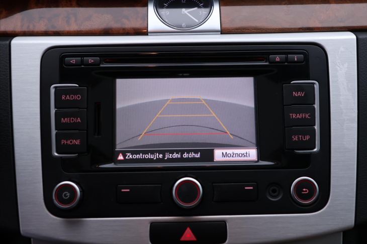 Volkswagen Passat 2,0 TDi 103kW Highline Kůže