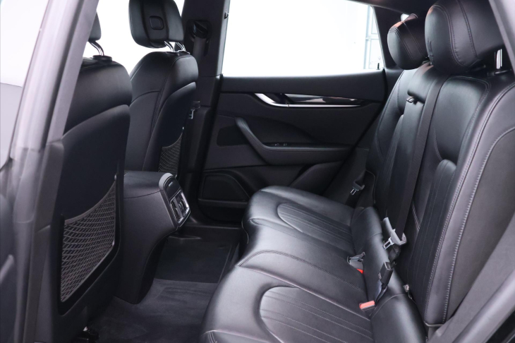 Maserati Levante 3,0 D 184 kW 4x4 Automat Kůže