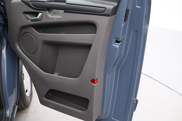 Ford Transit Custom 2,0 TDCI 77kW Klima 1.Maj DPH