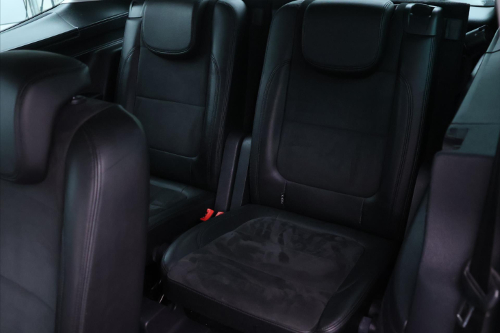 Volkswagen Sharan 2,0 TDI 130kW DSG CZ Highline