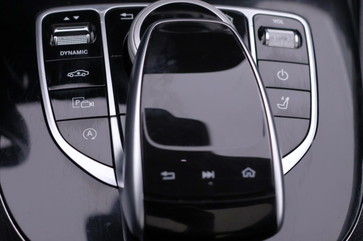 Mercedes-Benz Třídy E 3,0 350d 190kW LED Virtuál