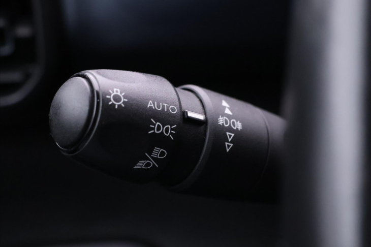 Peugeot Rifter 1,5 BlueHDI 96kW Long CZ DPH