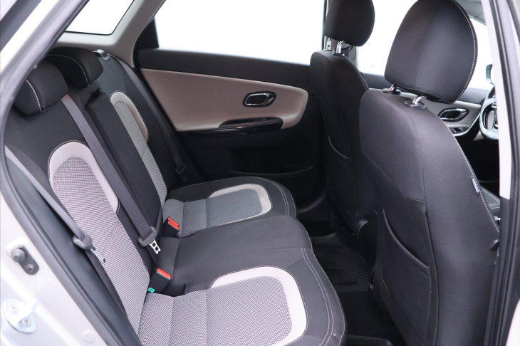 Kia Ceed 1,6 CRDi 100kW Exclusive CZ