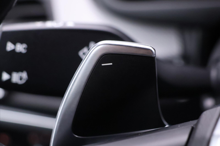 BMW X5 3,0 30d xD M-paket DPH 1.Maj.