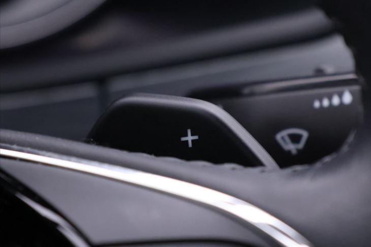 Škoda Superb 2,0 TDI 110kW DSG Navi DPH