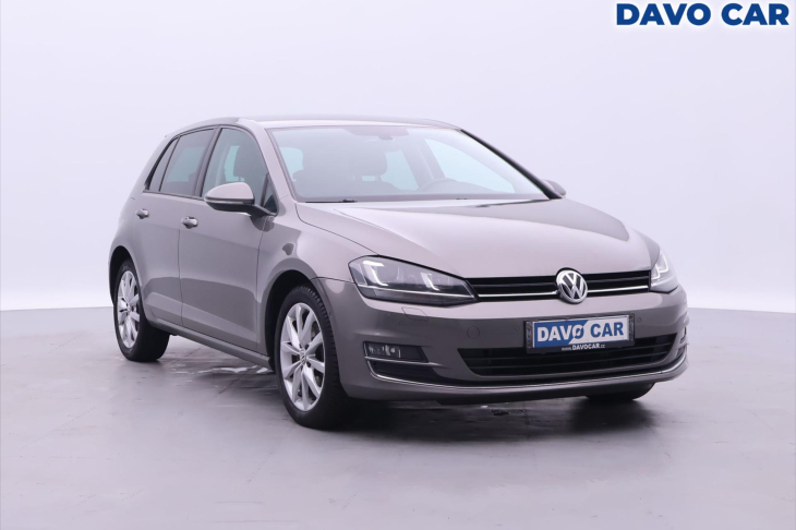 Volkswagen Golf 1,4 TSI 110kW Highline Navi