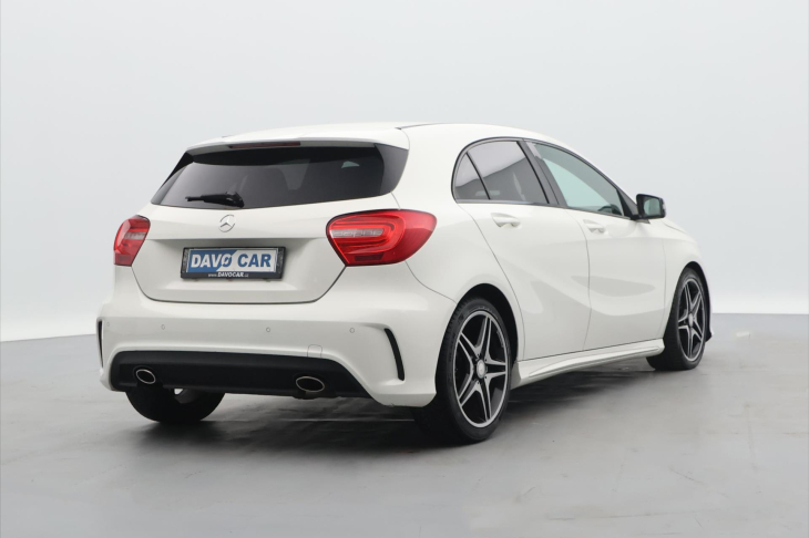 Mercedes-Benz Třídy A 1,6 200i Aut. AMG Prestige