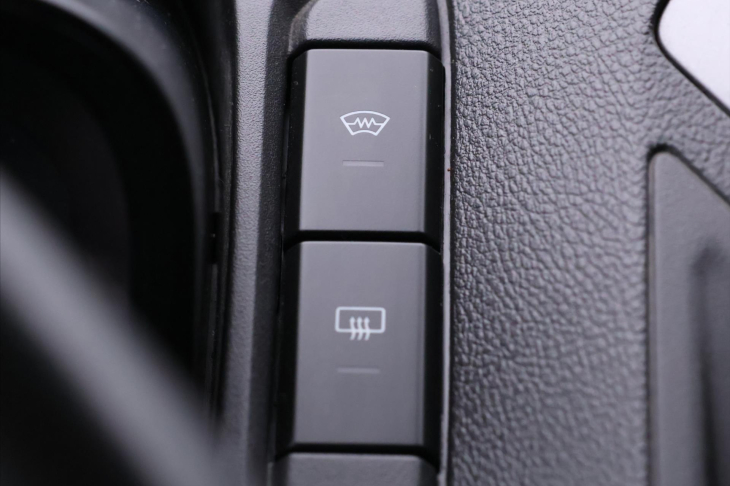 Ford Transit Custom 2,0 TDCi 96kW Navi 9-Míst L2