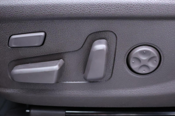 Hyundai Santa Fe 2,2 CRDI 147kW Aut. 4WD Luxury