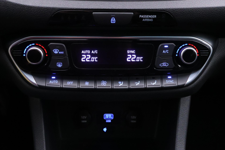 Hyundai i30 1,5 T-GDI 118kW Aut N-Line DPH