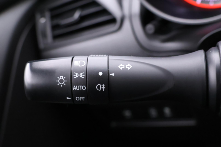 Suzuki Swift 1,2 i 61 kW Klima CZ