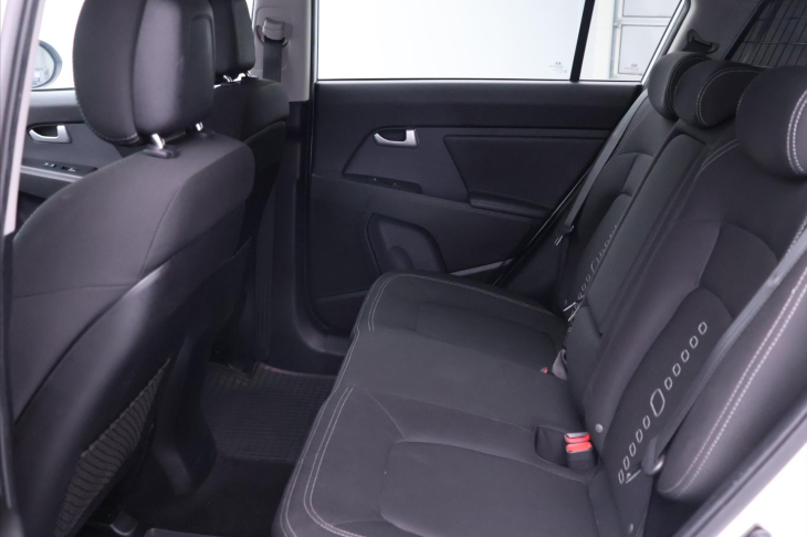 Kia Sportage 2,0 CRDi 100kW AWD CZ Xenon