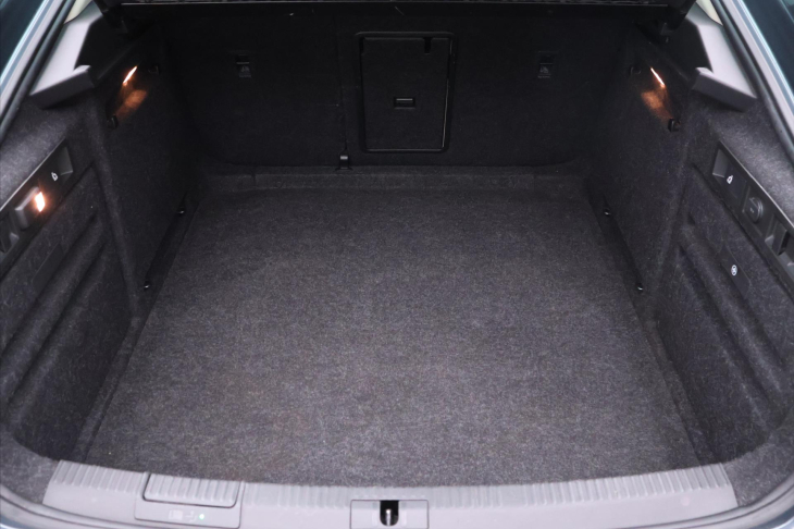 Škoda Superb 2,0 TSI 206kW DSG 4x4 CZ L&K