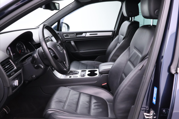 Volkswagen Touareg 4,2 V8 TDI 250 KW 4x4 KLIMA