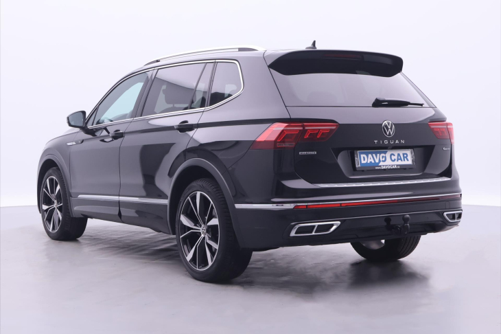 Volkswagen Tiguan Allspace 2,0 TSI DSG 4M R-Line 7Míst DPH