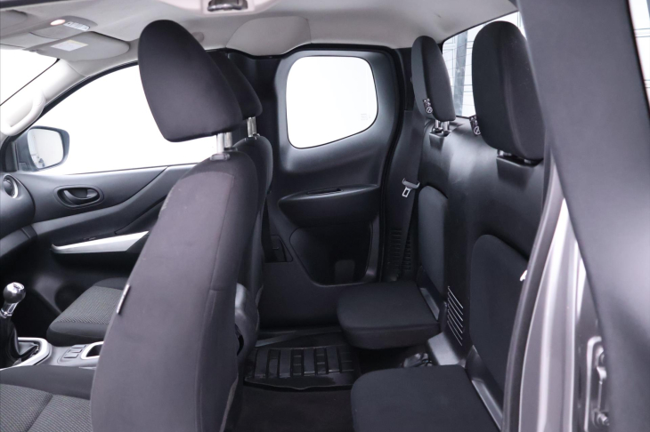 Nissan Navara 2,3 dCi 120kW King Cab CZ DPH