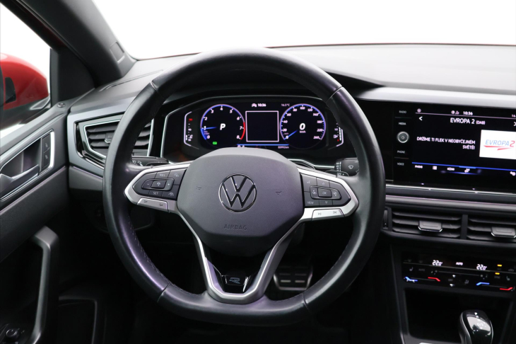 Volkswagen Taigo 1,0 TSI DSG R-Line Virtual DPH