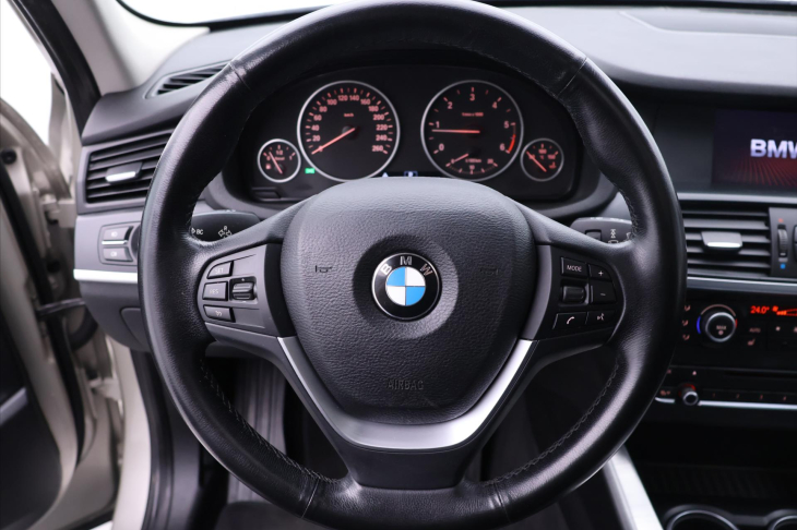 BMW X3 2,0 20d 135kW Xdrive Panorama