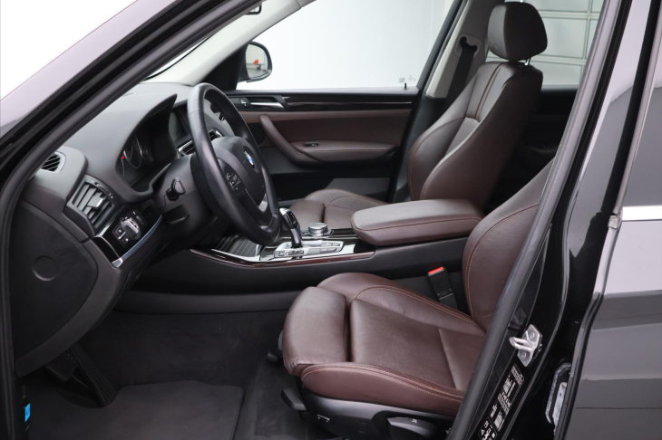 BMW X3 2,0 xDrive20i 135kW X-line DPH