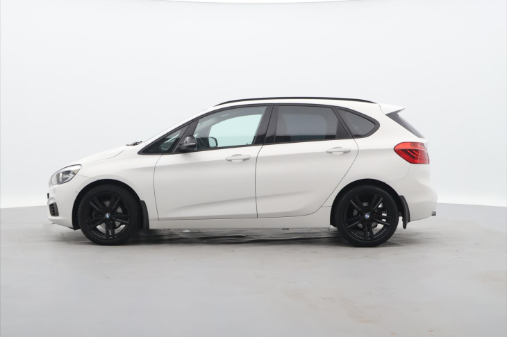 BMW Řada 2 1,5 218d 85kW Sport line Aut.