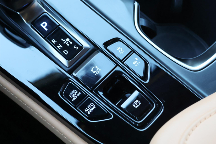 Lexus NX 450h plus 2,5 4×4 E-FOUR Executive