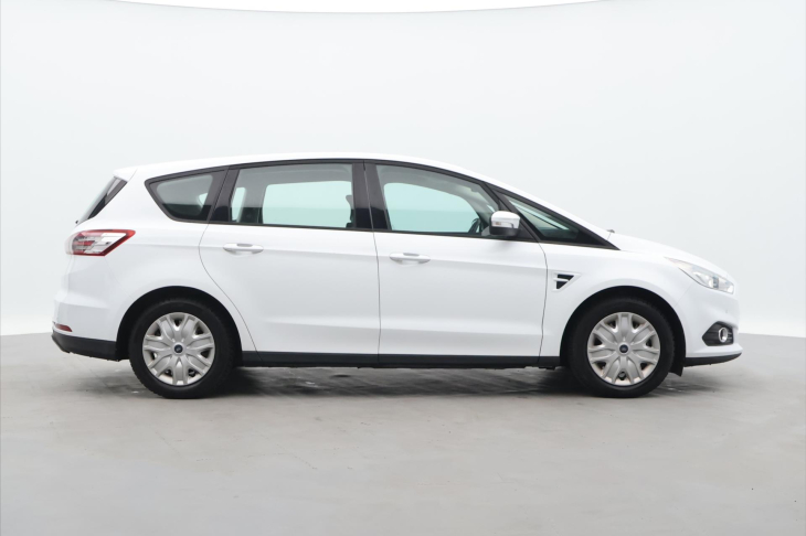 Ford S-MAX 2,0 TDCi 132kW Trend Klima