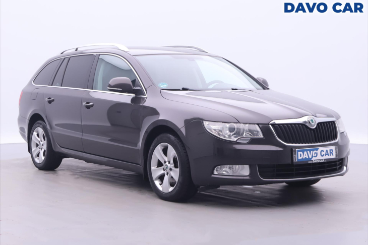 Škoda Superb 2,0 TDI 103kW Serv.Kniha