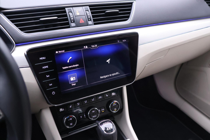 Škoda Superb 2,0 TSI 206kW DSG 4x4 CZ L&K