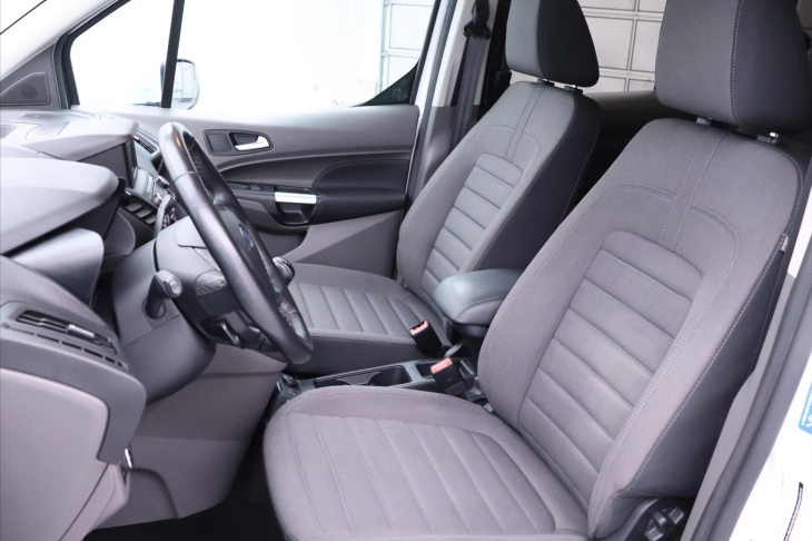 Ford Tourneo Connect 1,5 TDCi 88kW CZ Titanium DPH