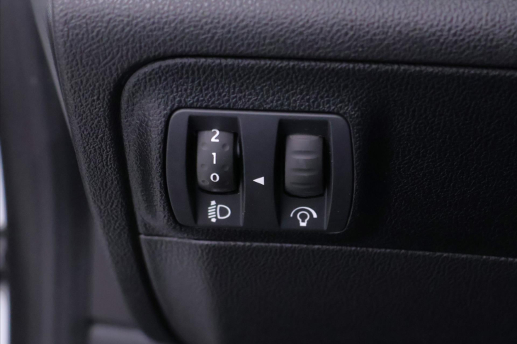 Renault Mégane 1,6 SCe 84kW Life CZ