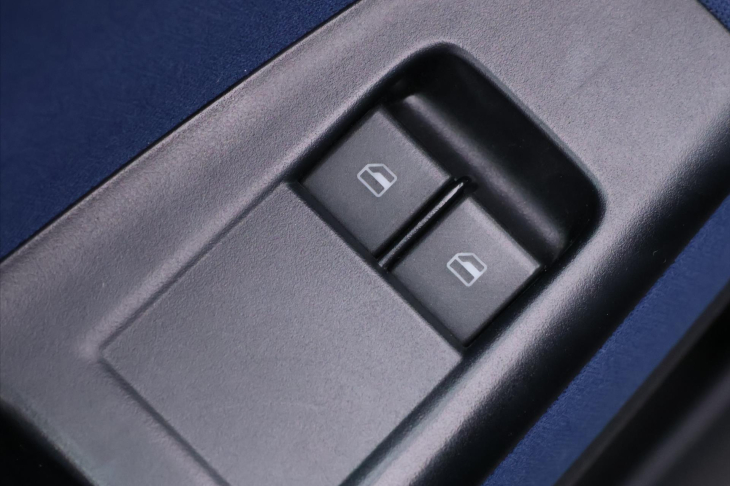 Volkswagen Polo 1,2 i Comfort Klima STK 01/27