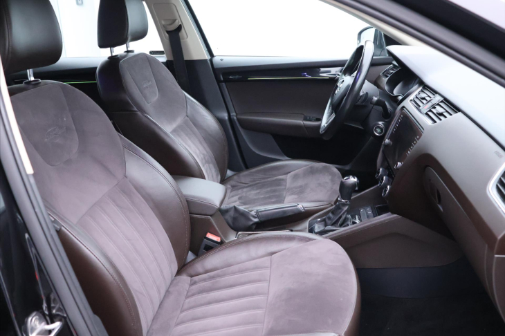 Škoda Octavia 2.0 TDI 110kW DSG L&K LED CZ