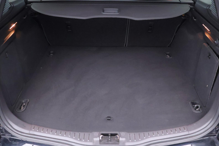 Ford Focus 2,0 EB 184kW ST Xenon Kůže