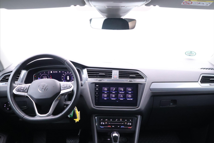 Volkswagen Tiguan 2,0 TDI DSG 4Motion Matrix DPH