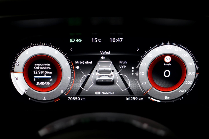Nissan Qashqai 1,3 T-GDI N-Connecta CZ