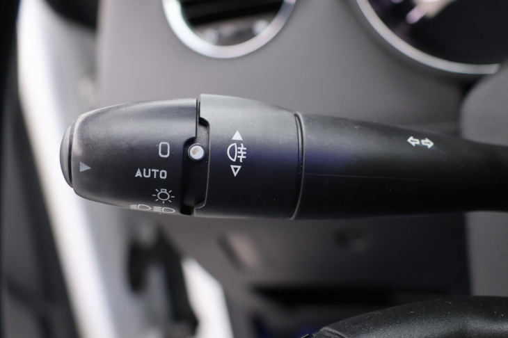 Peugeot RCZ 1,6 16V 147kW Allure Navi