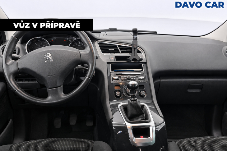 Peugeot 5008 1,6 HDI 120k CZ Allure 7-Míst
