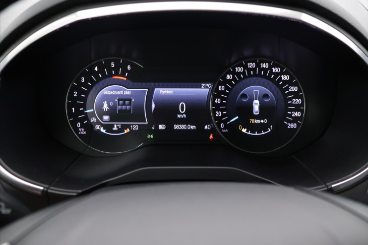 Ford S-MAX 2,0 TDCI 110kW Titanium Pano